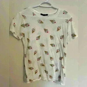 🍦2/20 Forever 21 Ice cream print t  shirt - women’s large